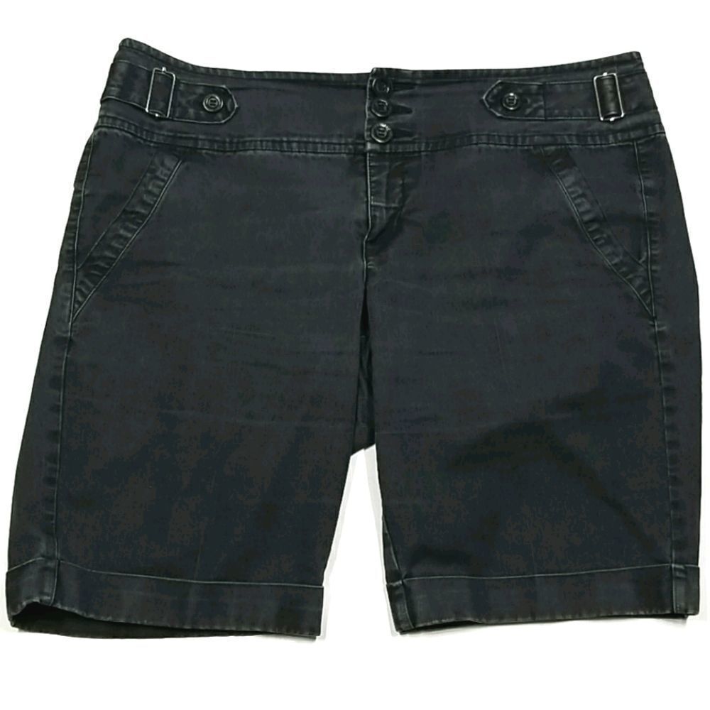 One Five One Jean Shorts  Womens Size 14 Petite  Black Pockets Beach Camping